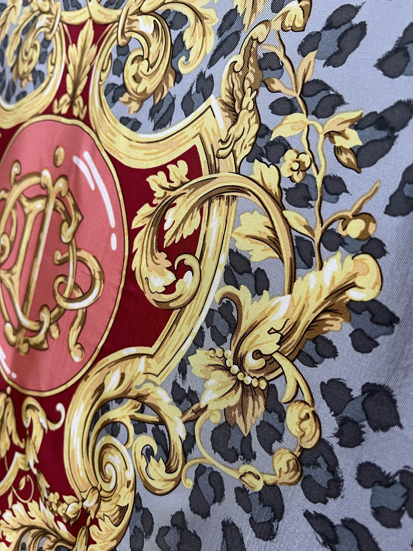 Dior scarf