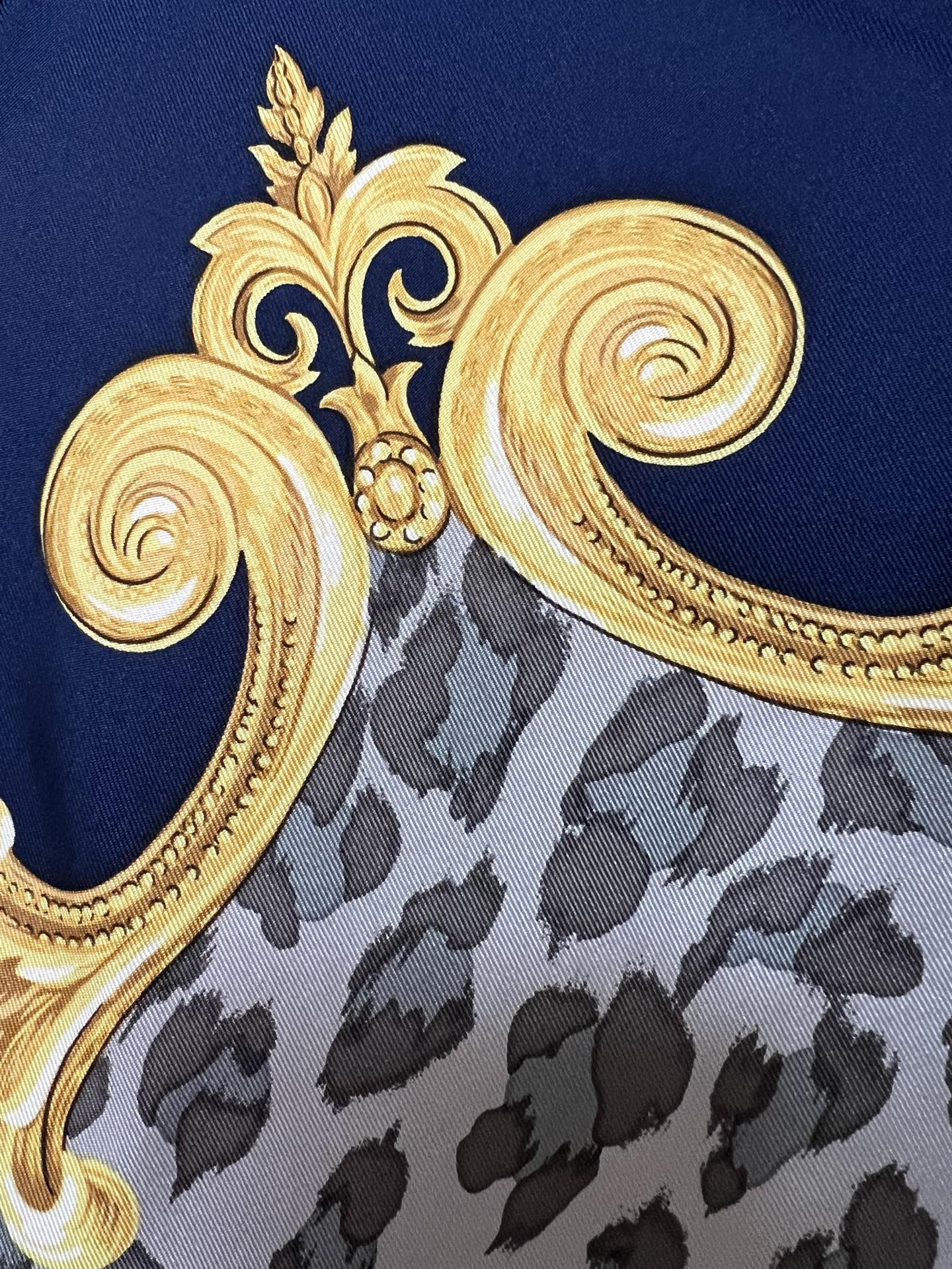Dior scarf