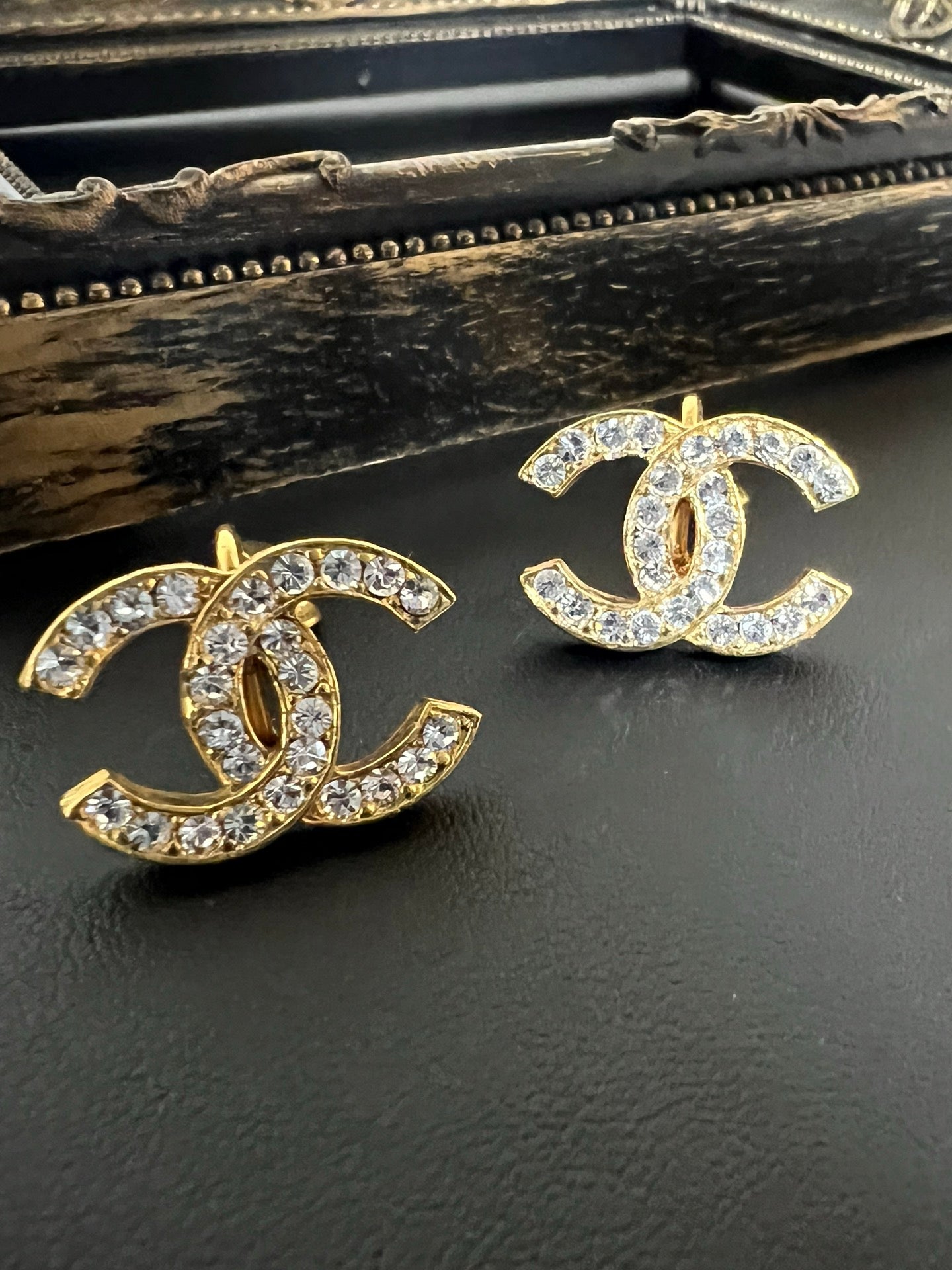 🐟🧱🐻Chanel ear clip Double C gold 3YG80538266-0004