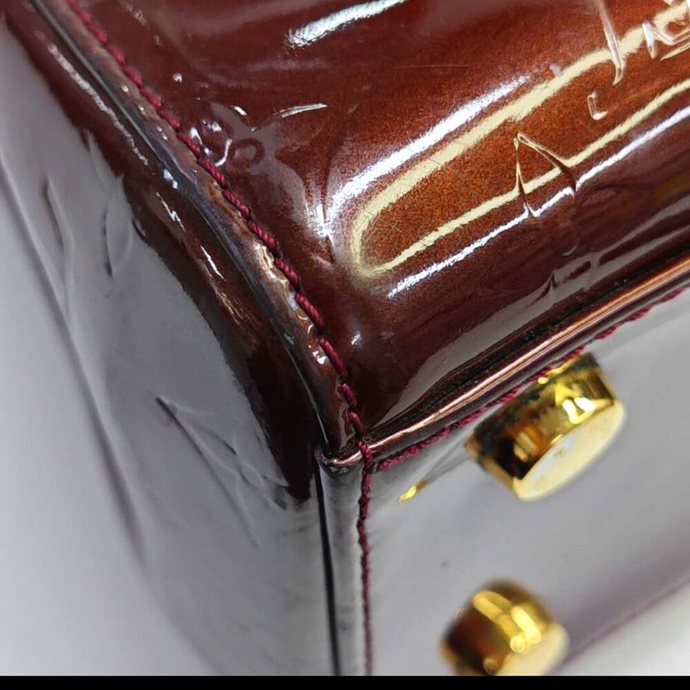 Louis Vuitton Monogram Vernis Brea MM
