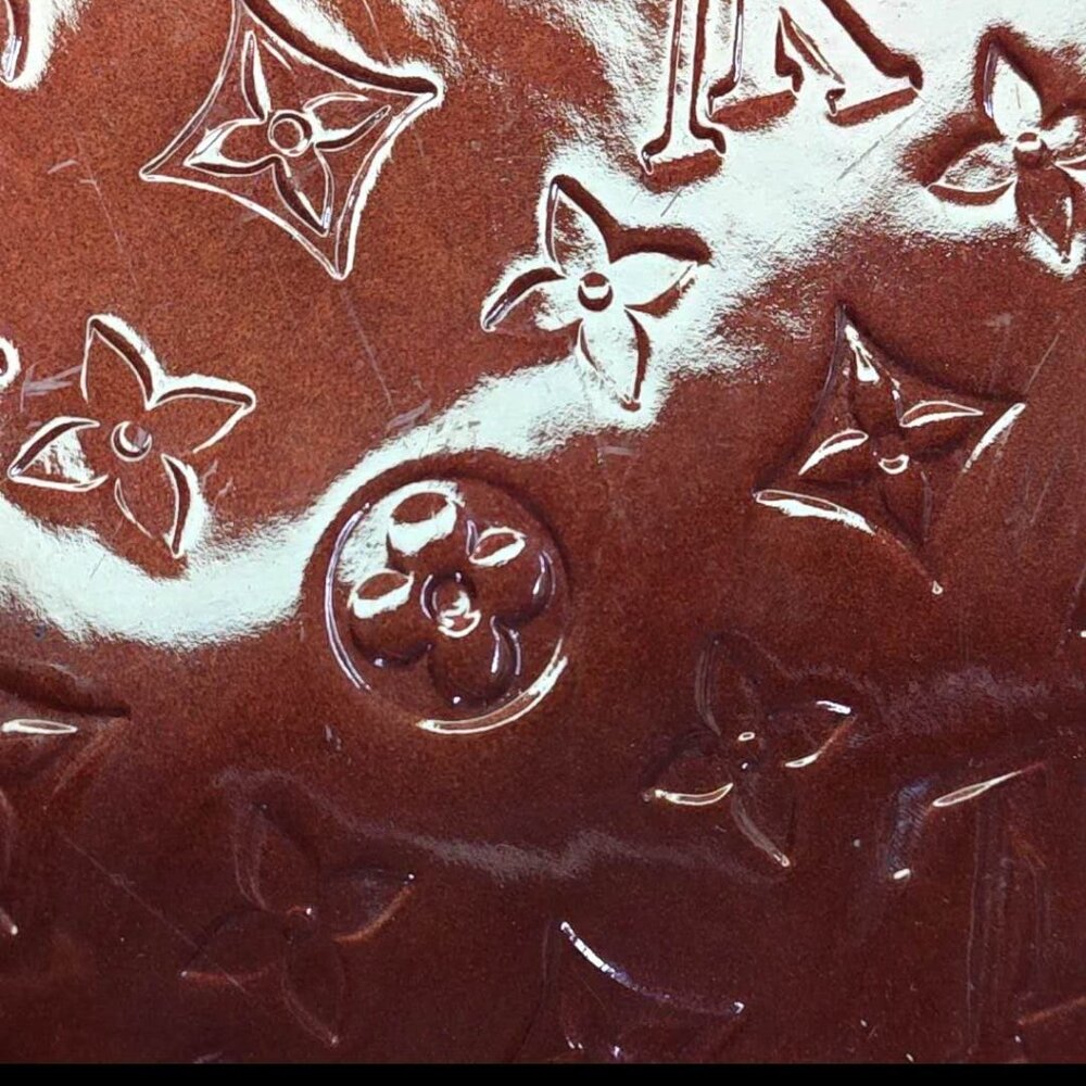 Louis Vuitton Monogram Vernis Brea MM