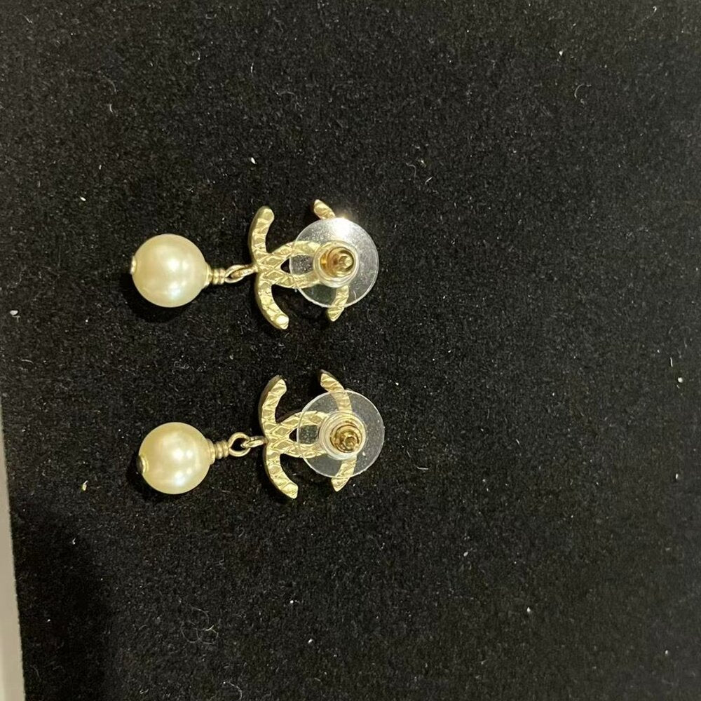 Chanel Faux Pearl CC Drop Earring
