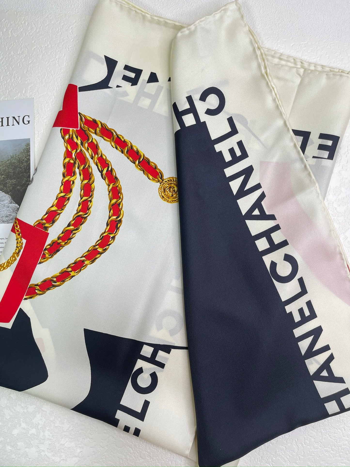 🐟Chanel scarf