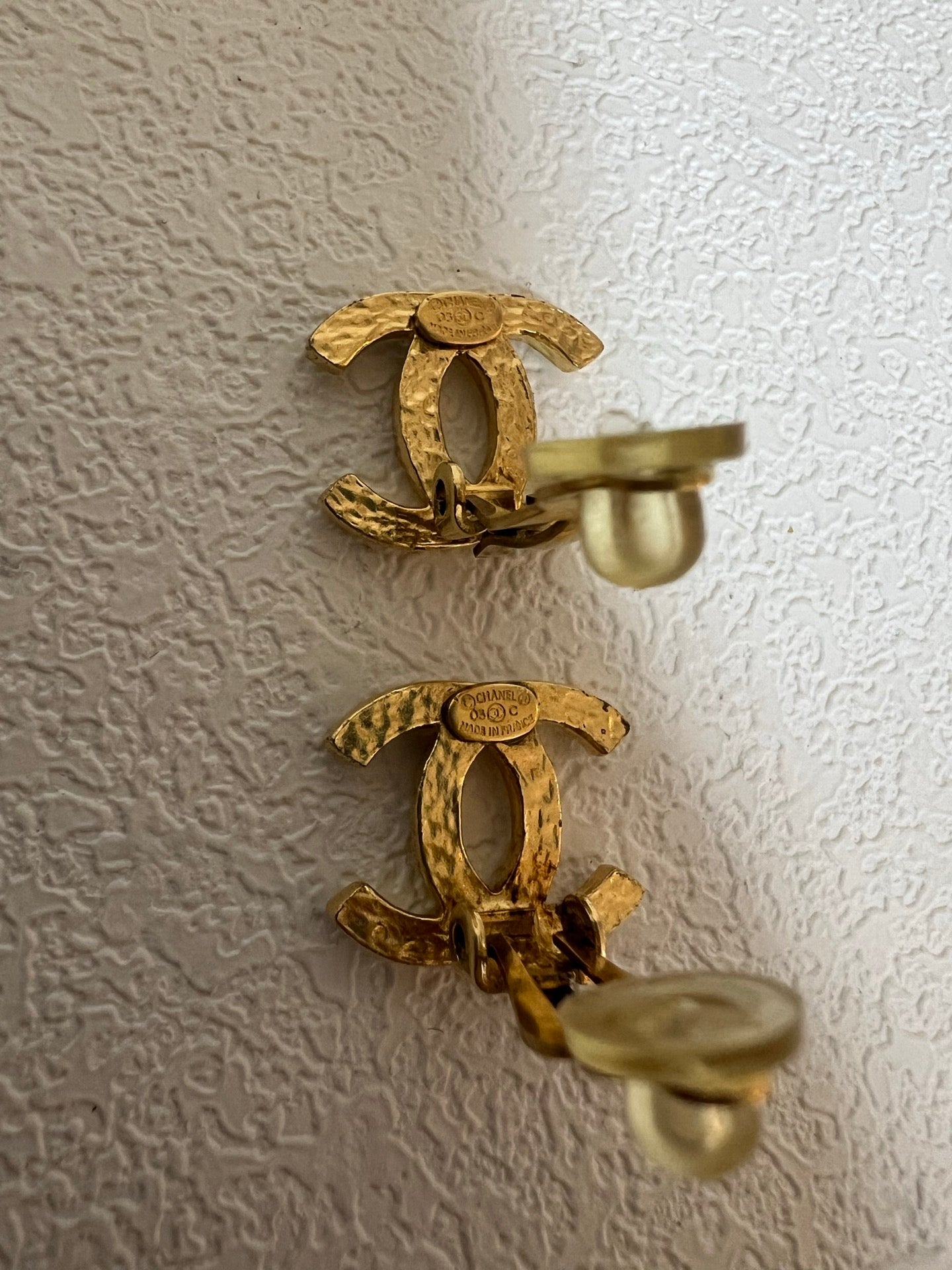 CC earrings Chanel