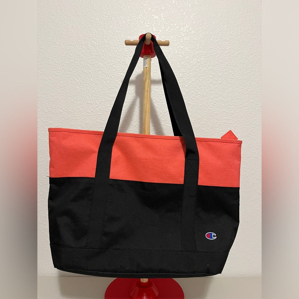 Bolso de mano con logotipo y bolsillo interior con cremallera de la marca Champion