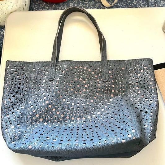 Bath & Body Works Laser Cut Grey & Metallic Rose Tote Bag - Black Friday 2017