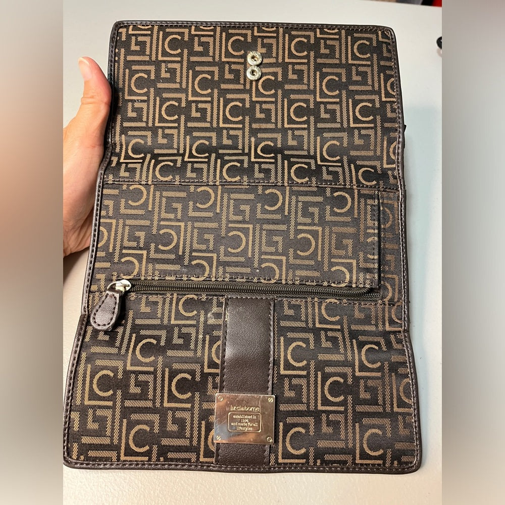 liz claiborne Wallet