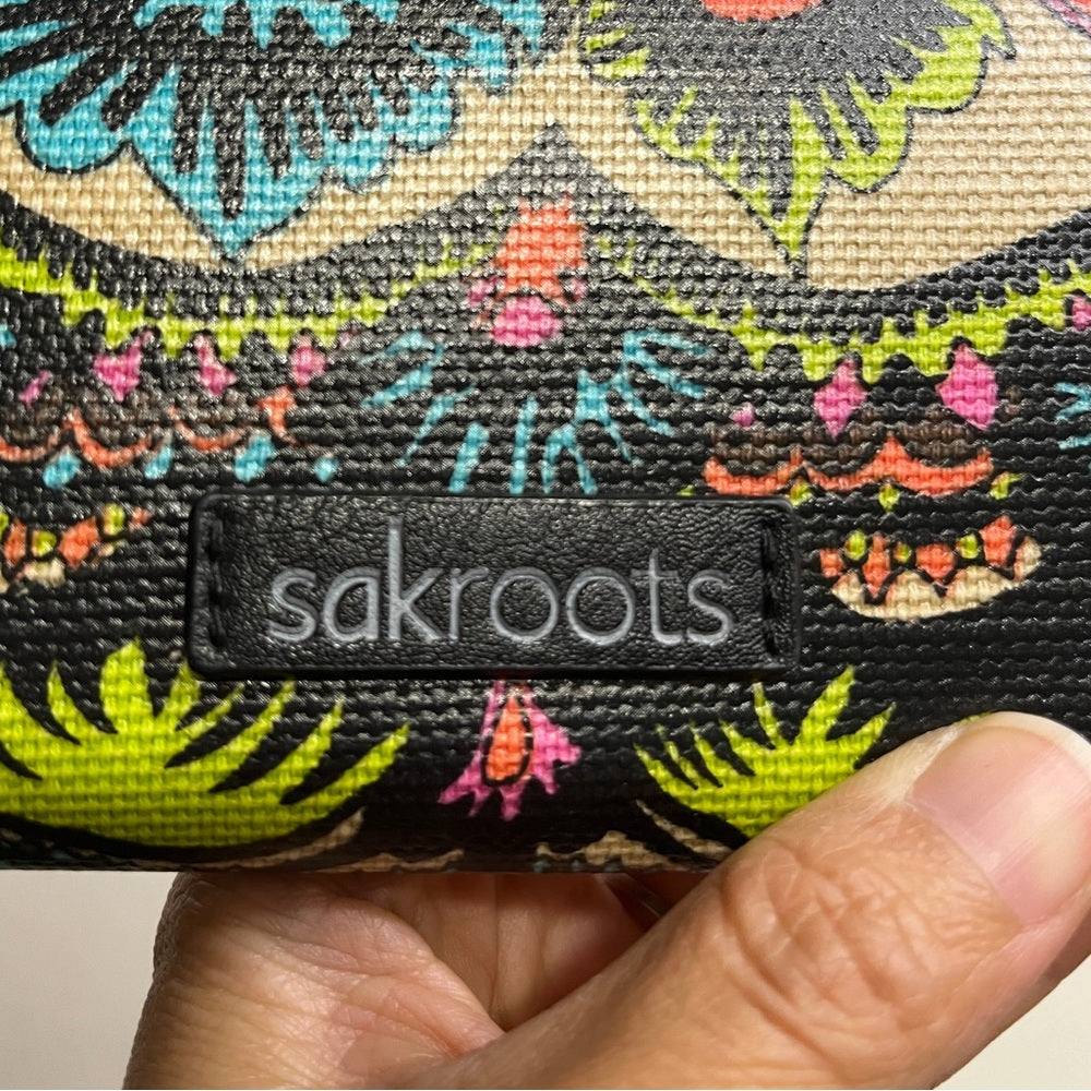 Bolsos y carteras tipo bandolera Sakroots con exterior de lona para mujer