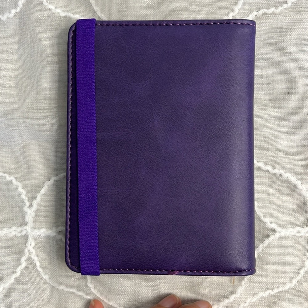 Funda para pasaporte, tarjetero y billetera de viaje con bloqueo RFID, color morado, nueva