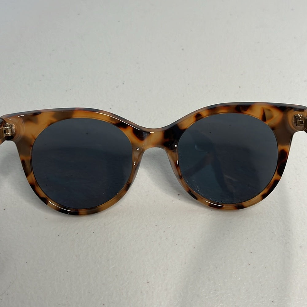 Women sunglasses