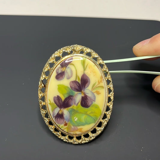 1950's-60's Printed on Porcelain Violets Gold Tone Mount Pendant