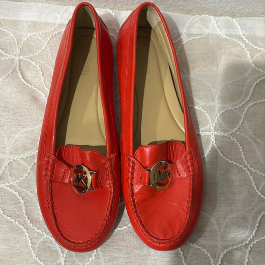 MICHAEL KORS RED LOAFER FLATS PRE OWNED Size 9.5