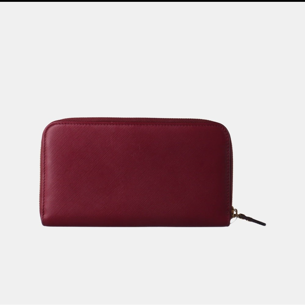 Salvatore Ferragamo Continental Wallet