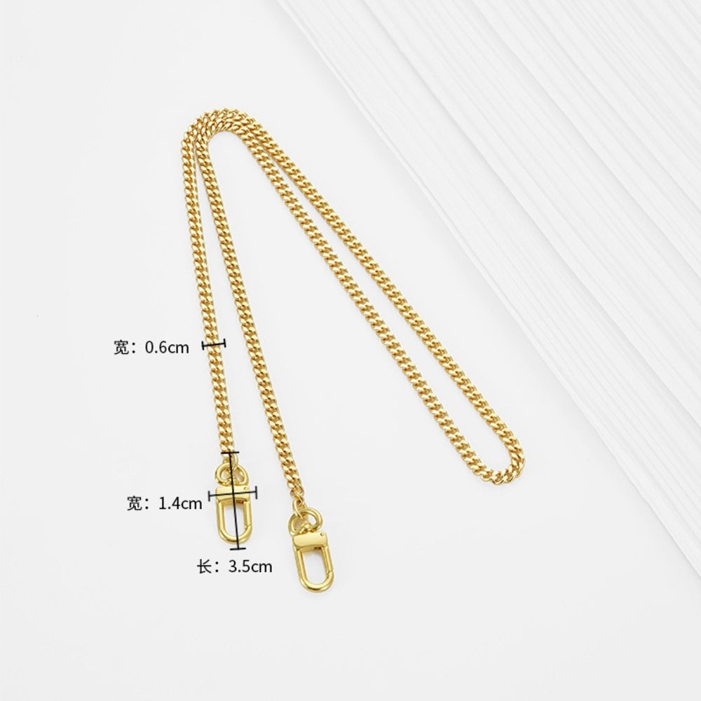 Underarm chain strap with single shoulder diagonal strap