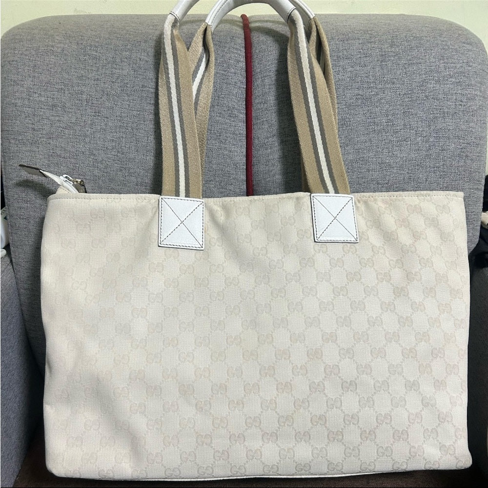 Gucci canvas tote