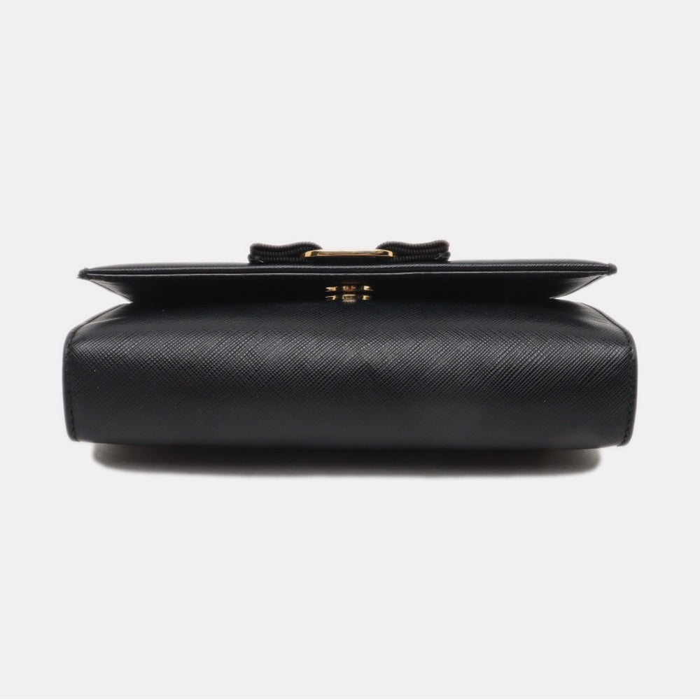 Bolso de hombro de piel negra de Salvatore Ferragamo