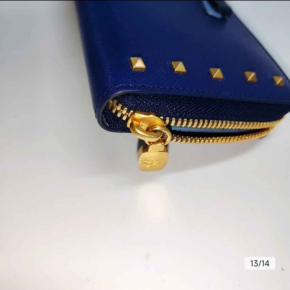 Cartera de piel de sauce azul NINA de MCM