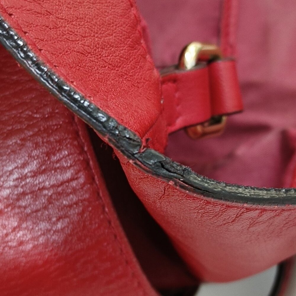 BURBERRY Calfskin Haymarket Small Canterbury Tote in Red