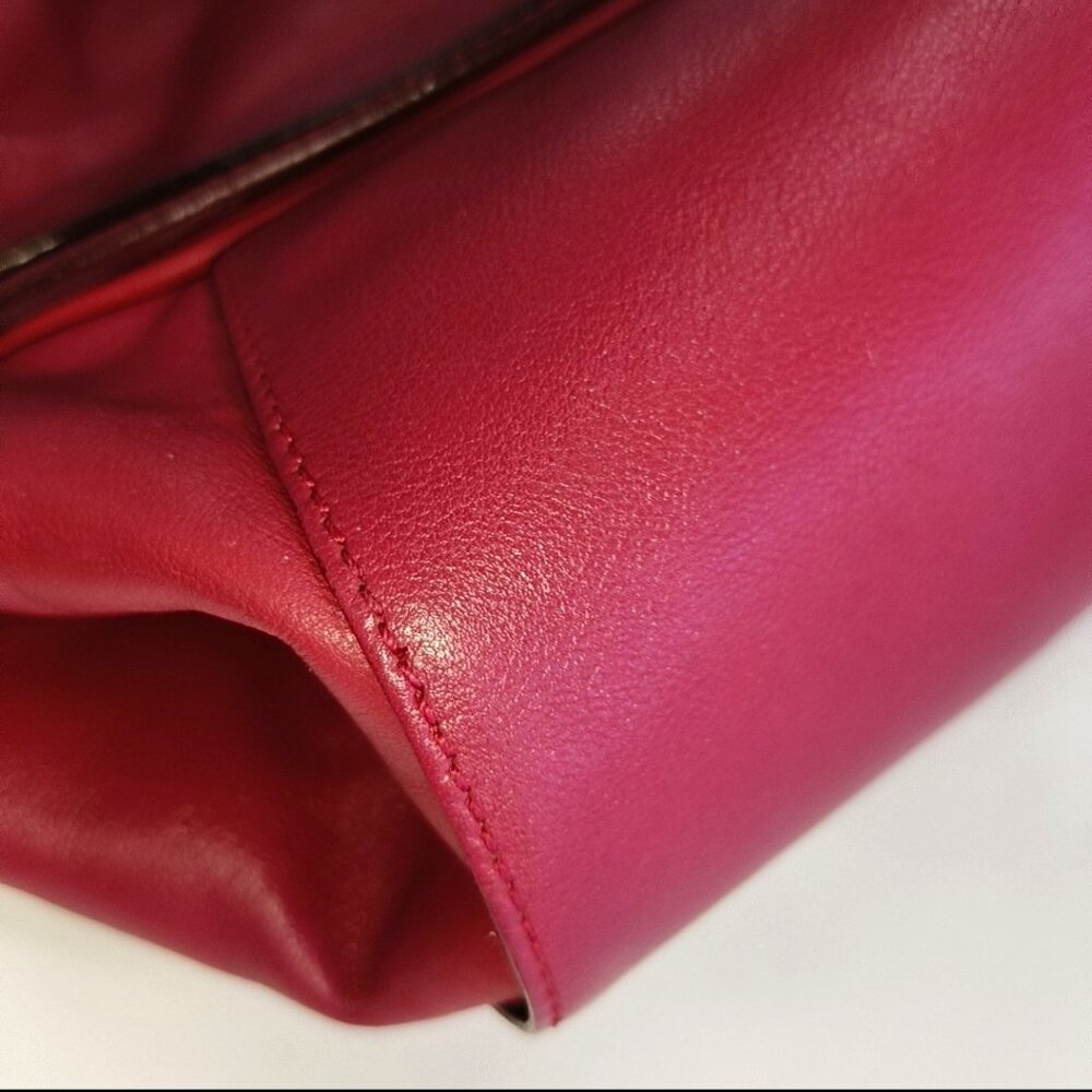 Burberry canterbury leather rose red shoulder bag-