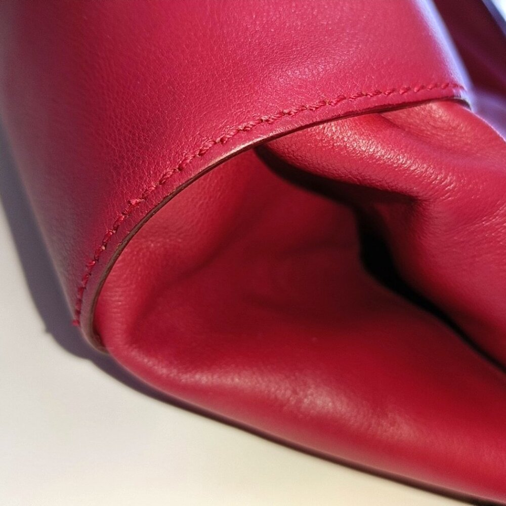 Bolso de hombro Burberry Canterbury de piel color rojo rosa