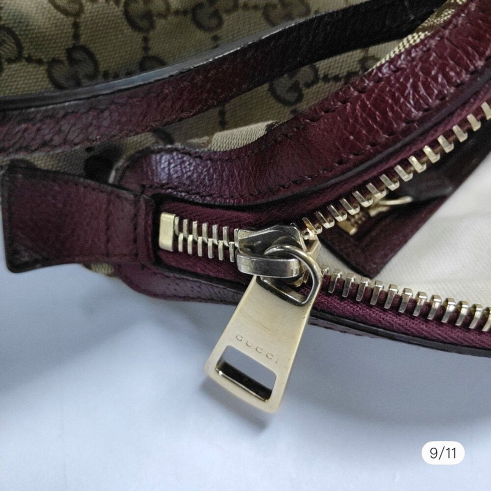 Gucci GG Canvas Bree Medium