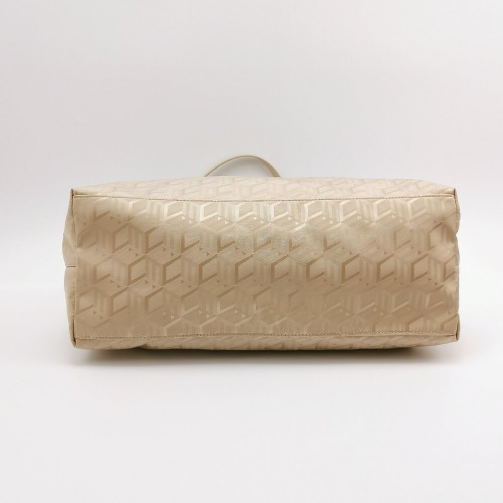 Aren Shopper in Cubic Jacquard Nylon