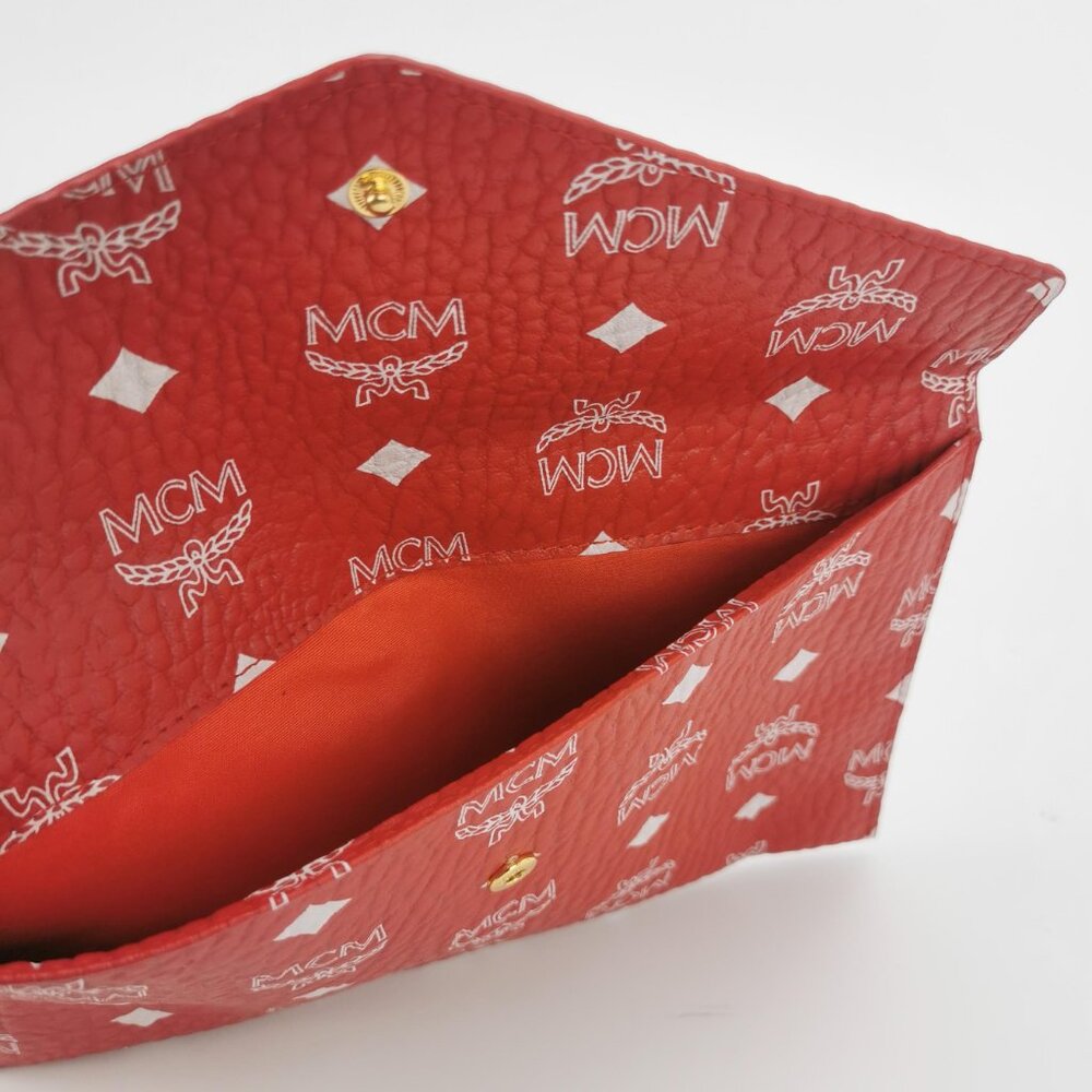 MCM  Visetos Envelope Clutch Red