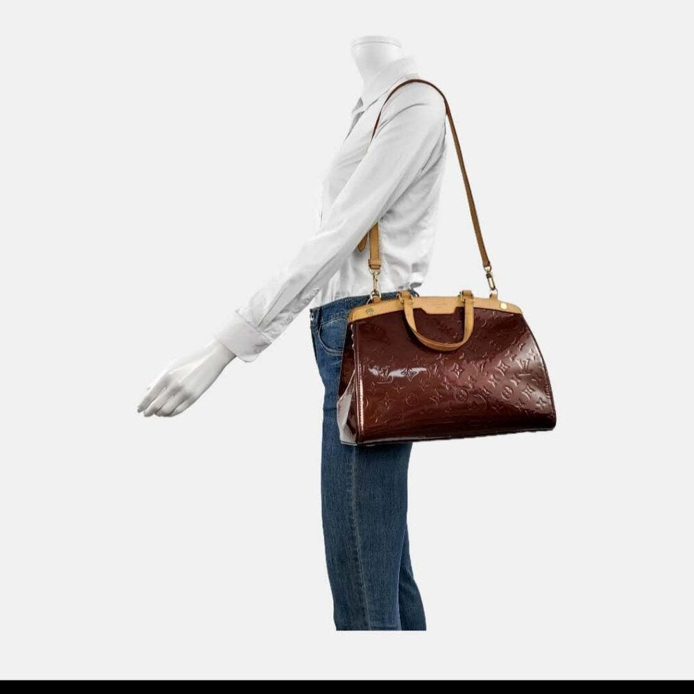 Louis Vuitton Monogram Vernis Brea MM