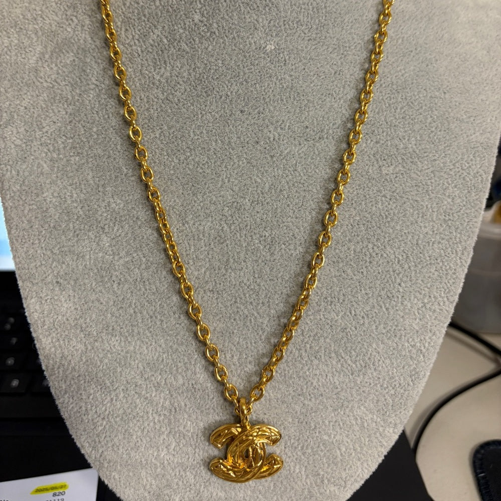 CHANEL Coco Mark Matelasse 1990 necklace