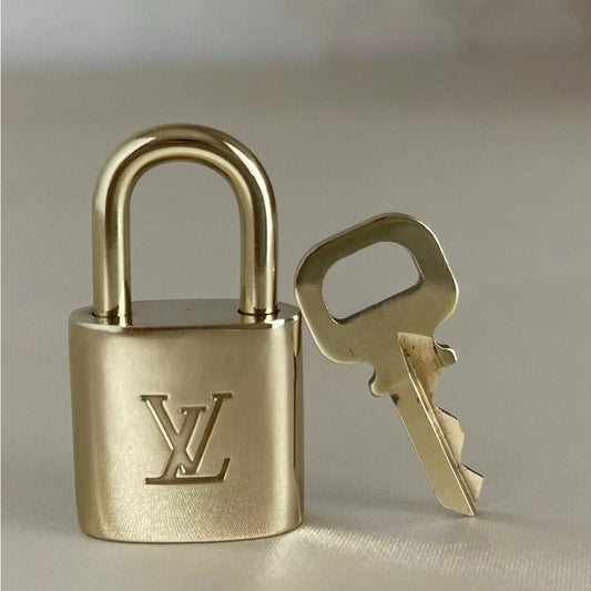Louis Vuitton Luxurious Gold Lock and Key Set