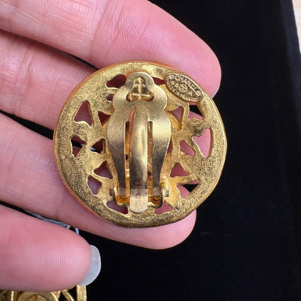 Chanel CC 1995 Gold Plated Round Earrings