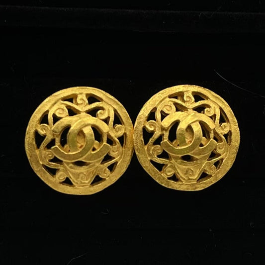 CHANEL Coco Mark Metal Gold Earrings for Women
