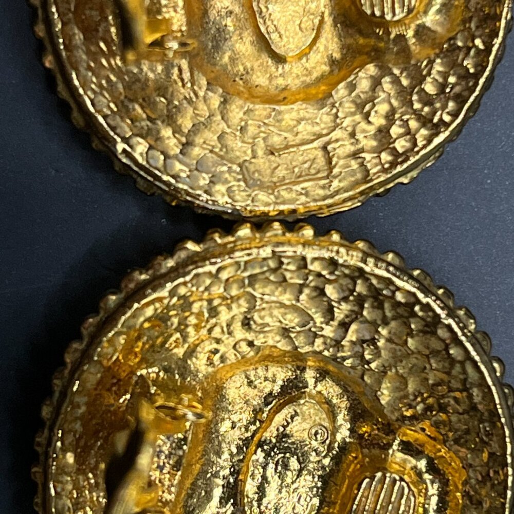 Chanel Vintage '90s Medallion Clip-On Earrings